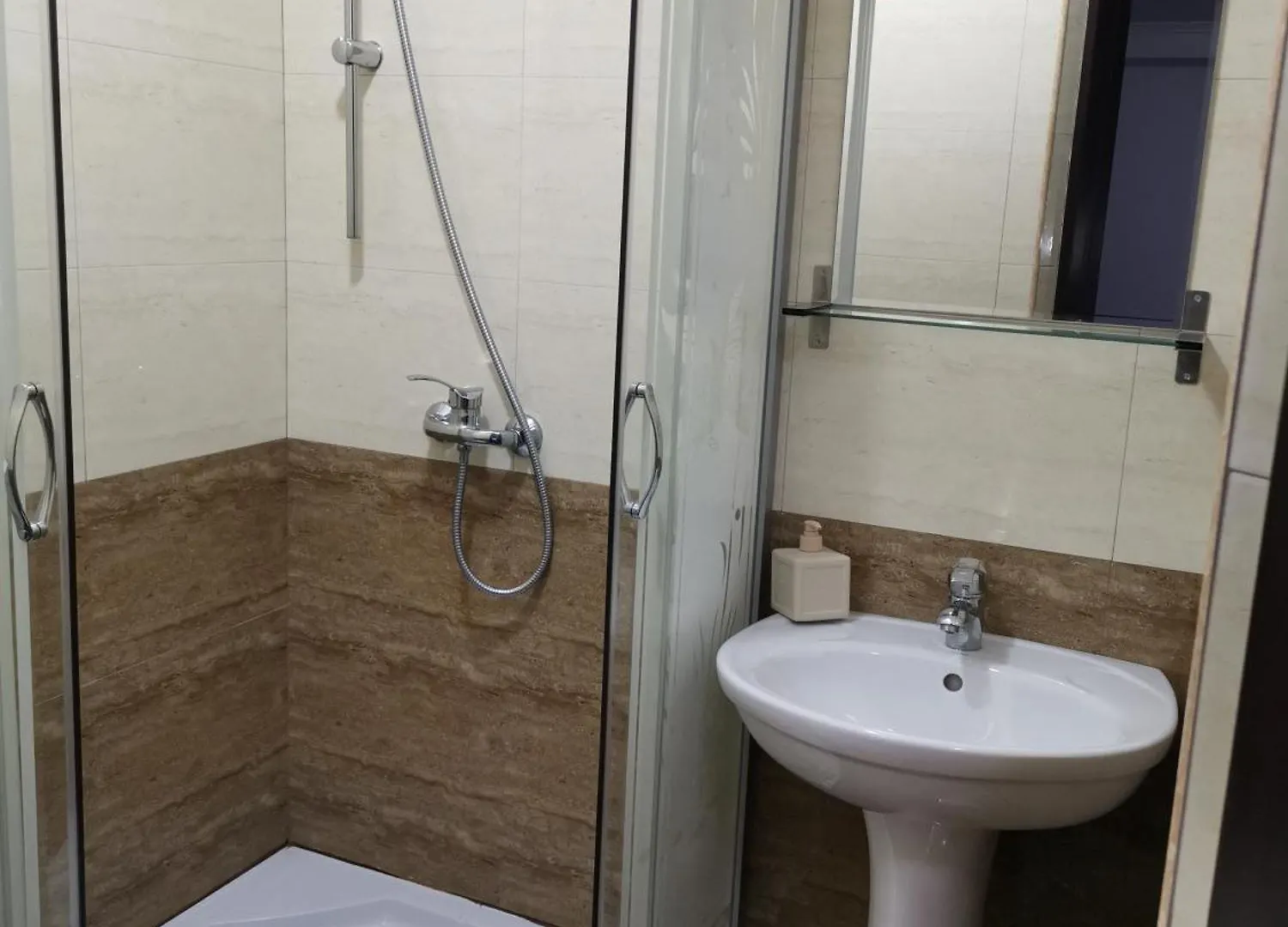 Joe Hostel Bucarest Rumanía