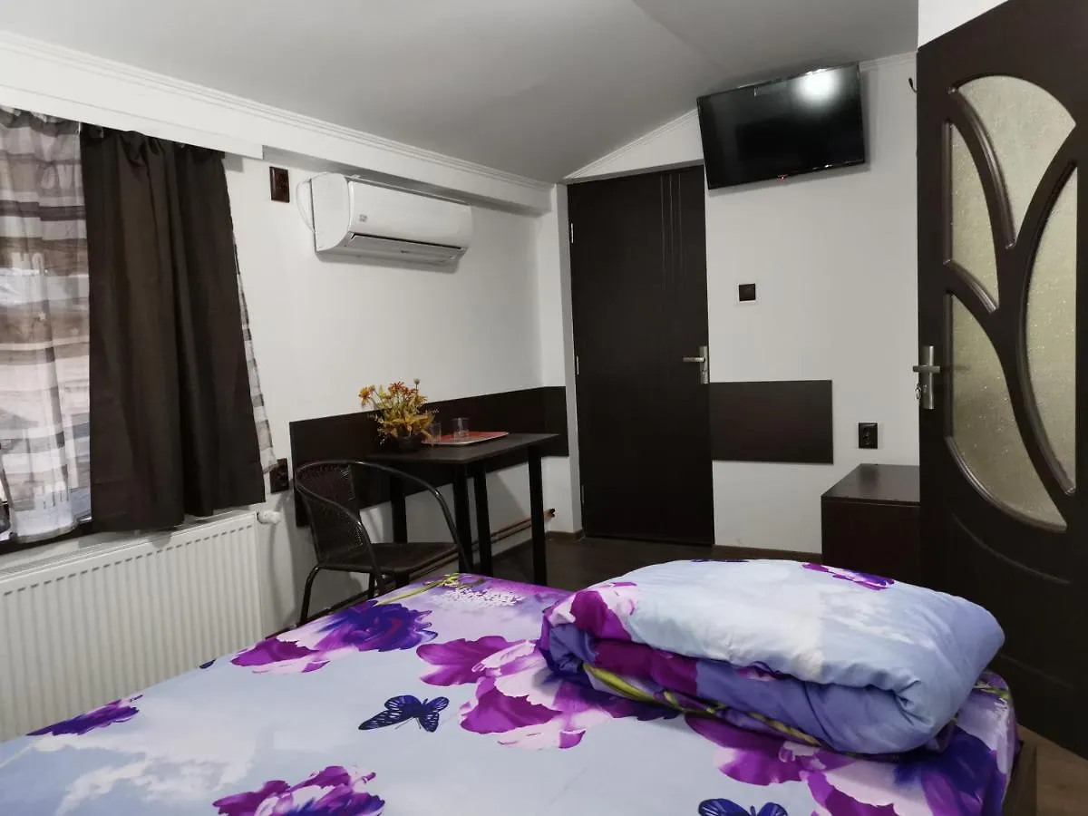 Joe Hostel Bucarest 0*,